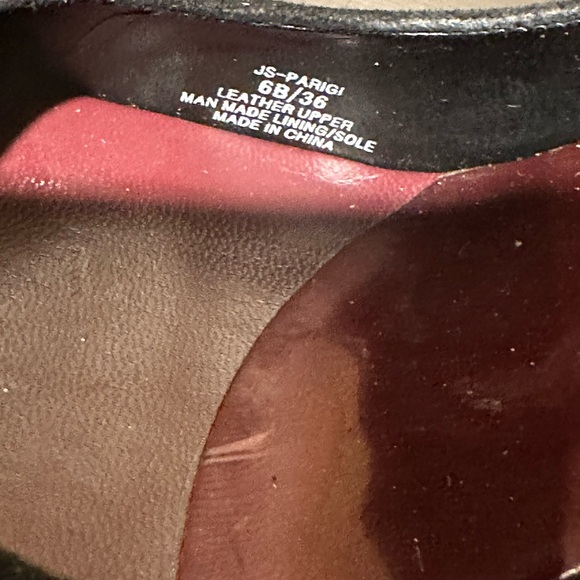 Jessica Simpson Black Suede Pumps Size 6 - Picture 6 of 7